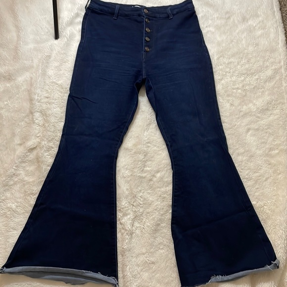 KanCan Denim - KanCan WideLegged Jeans